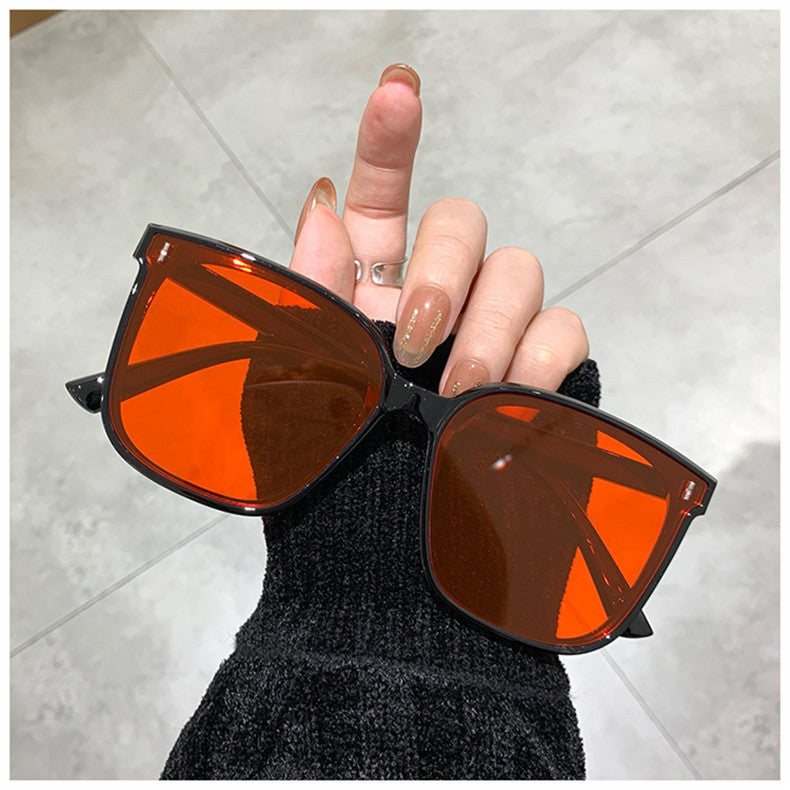 New Women Black Frame Sunglasses