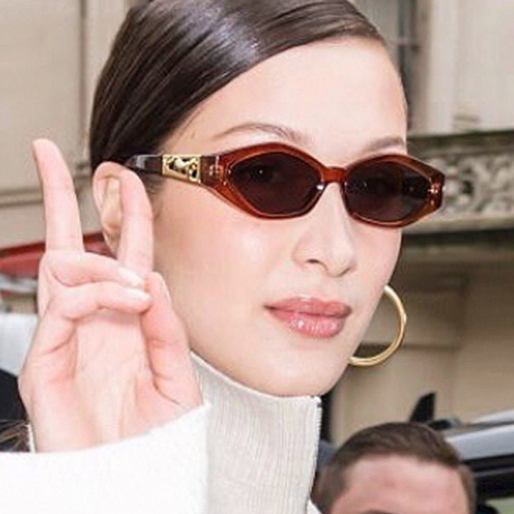 SO&EI Retro Small Frame Polygon Cat Eyes Sunglasses