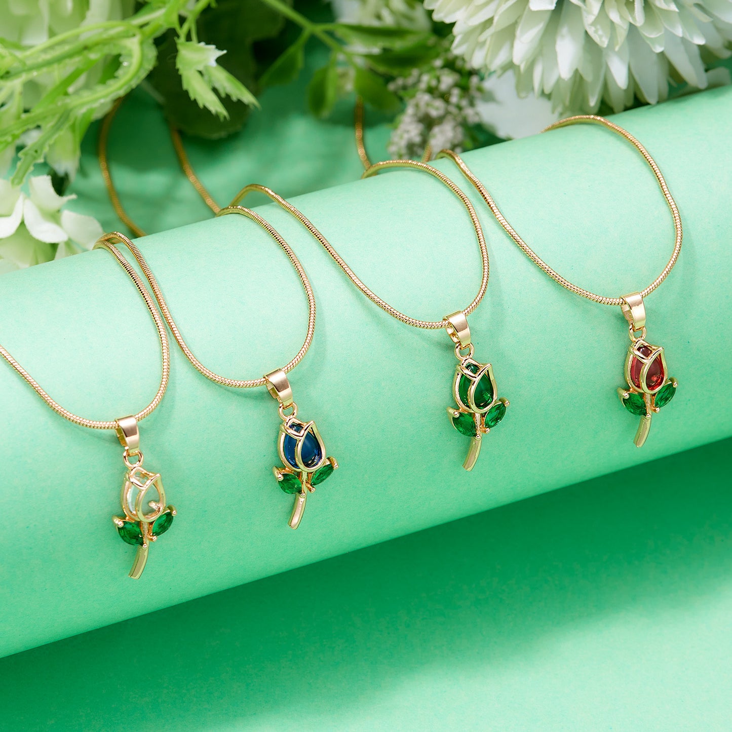 Elegant Tulip Necklace For Women