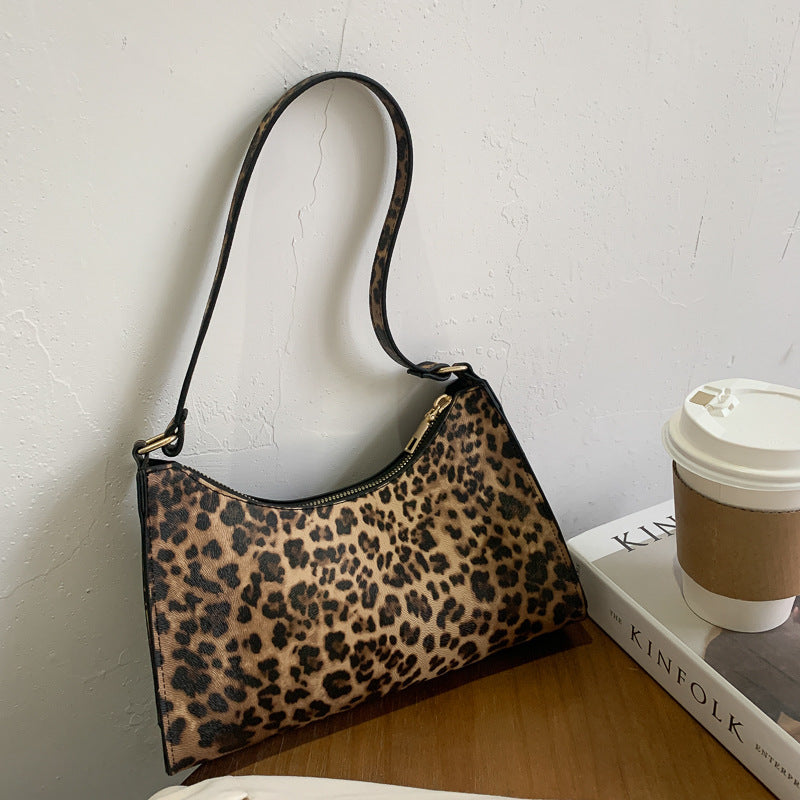 striped spotted niche leopard print underarm bag