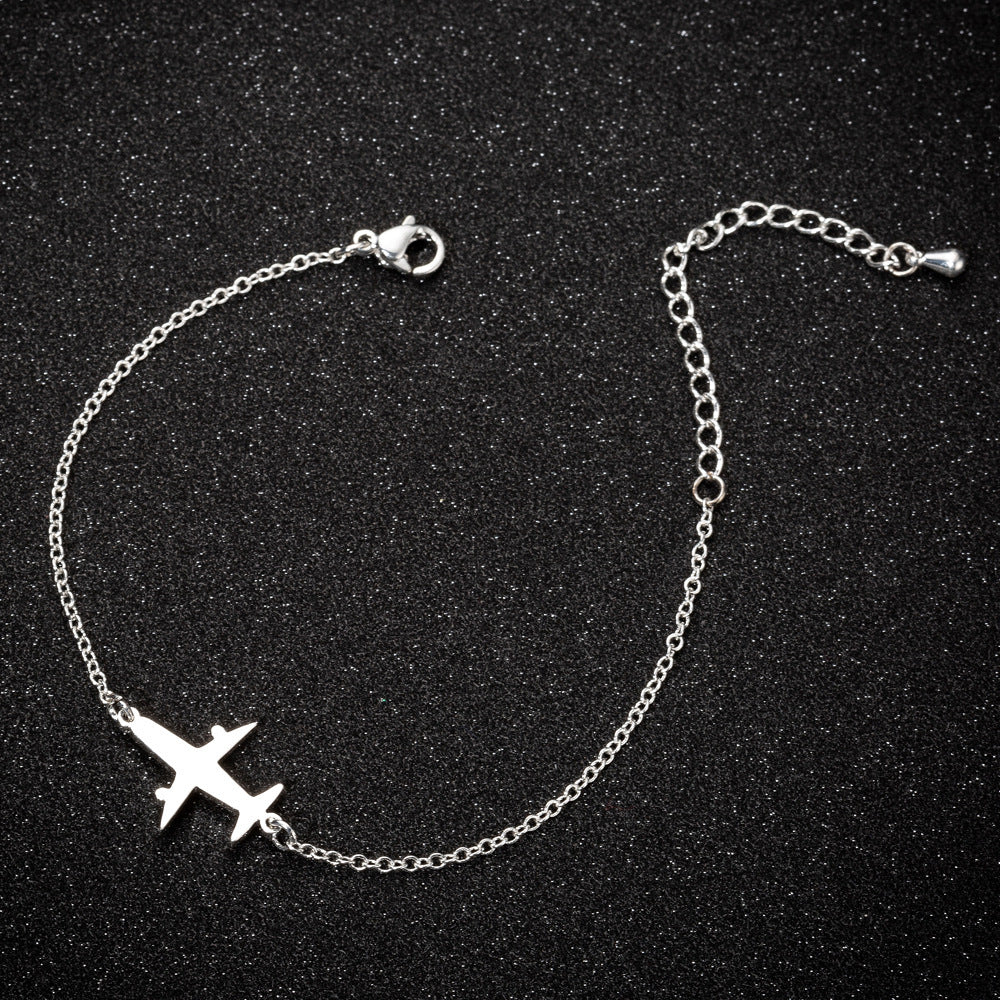 Simple Airplane Design Pendant