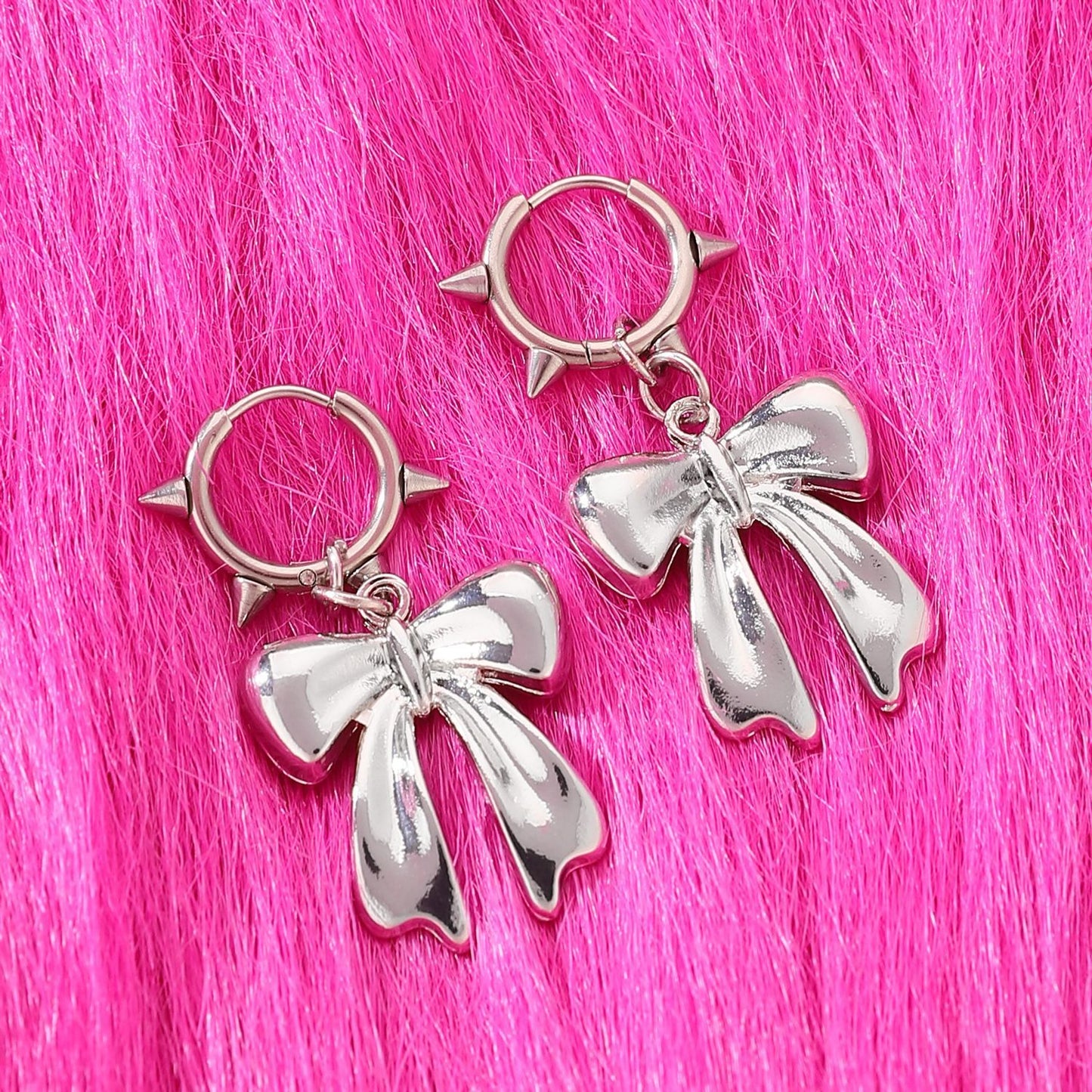 Cute Swirls Bowknot Gothic Charm Rivet Earrings