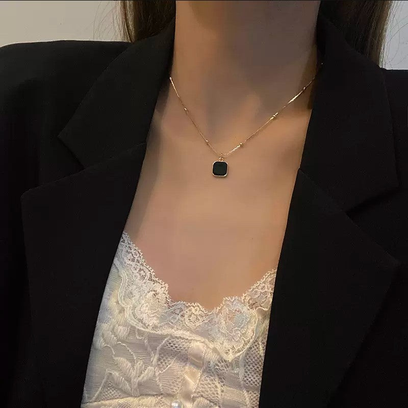 Fashion Geometry Pattern Square Necklace For Women