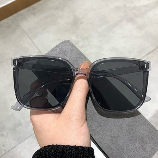New Women Black Frame Sunglasses